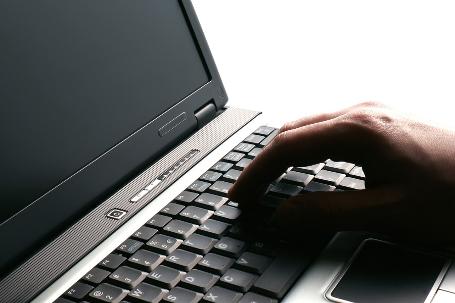 AI技術與網絡詐騙：上海詐騙罪辯護律師探尋法律責任的迷霧與挑戰