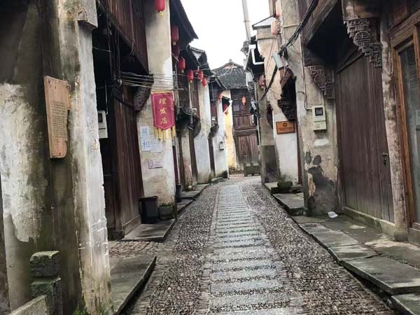 銷售假冒注冊(cè)商標(biāo)商品未遂是否作為犯罪處理？上海重大刑事案件律師來回答