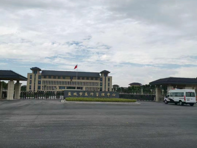 寶山刑事律師解說非法購買偽造的增值稅專用發(fā)票的是否構成犯罪？