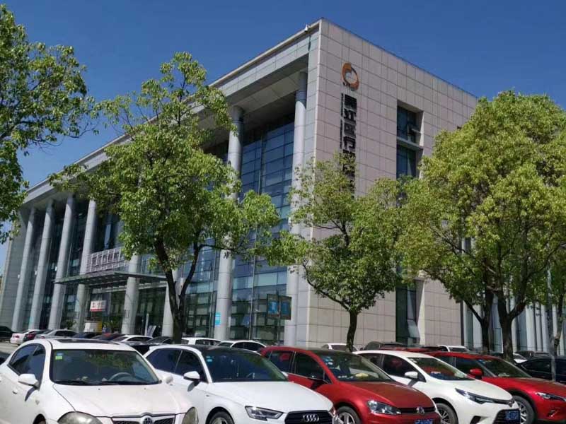 上海刑事案件專業律師為您講解抱走年幼繼女向欲離婚的妻子索要財物如何認定