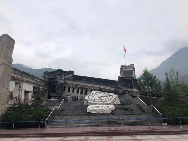 普陀刑事律師：監(jiān)視居住，法律規(guī)定與適用條件詳解