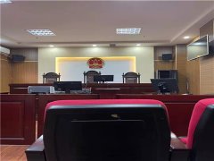 浦東知名刑事律師答因撿東西碾死行人的司機責